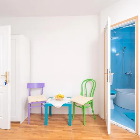 Harbourside Mandina - Zf Hvar Apartment