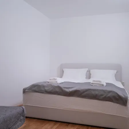 Apartman Mandina Riviera - Zf Hvar