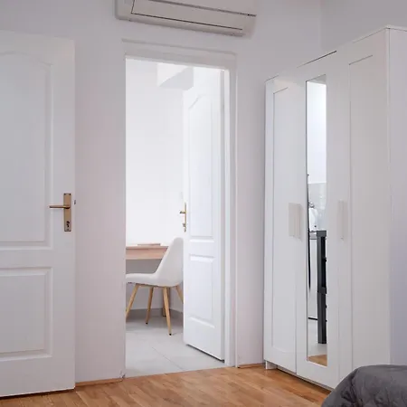 Apartman Mandina Riviera - Zf Hvar *