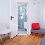 Mandina Riviera - Zf Hvar Apartman